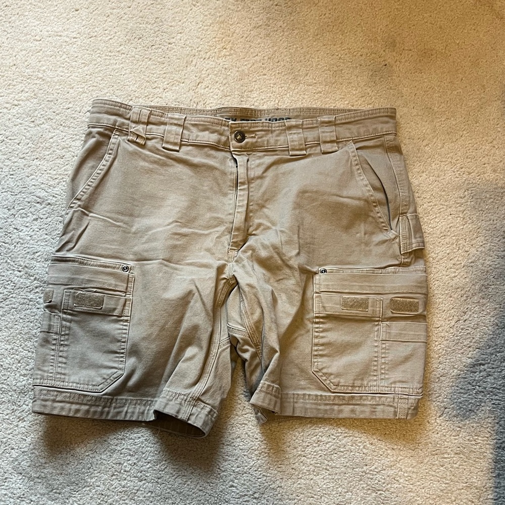 Duluth Trading Co • Flex Fire Hose Cargo Shorts Khaki Outdoors Hiking